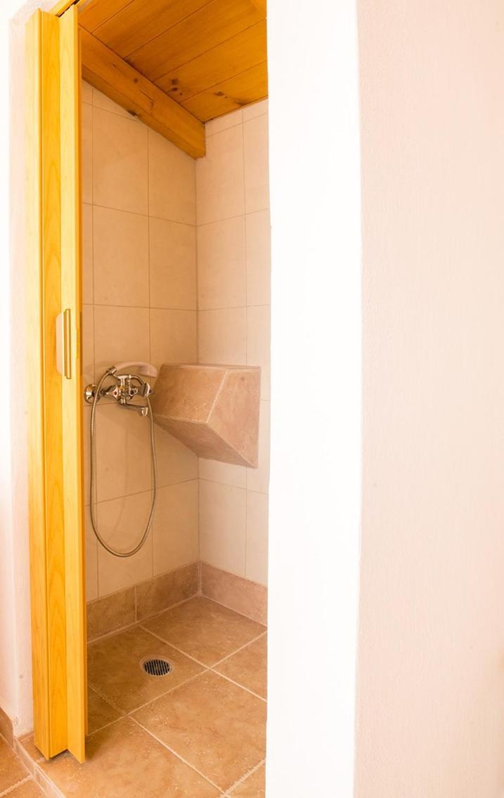 Rodon Apartments - S Avdimioti Nea Roda Dış mekan fotoğraf